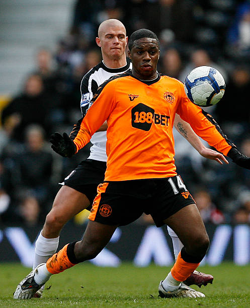 虎虽面对强 虎虽面对强