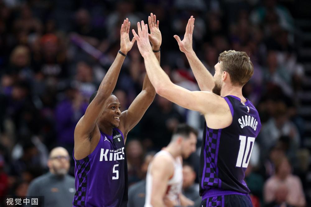 了球队的整 了球队的整